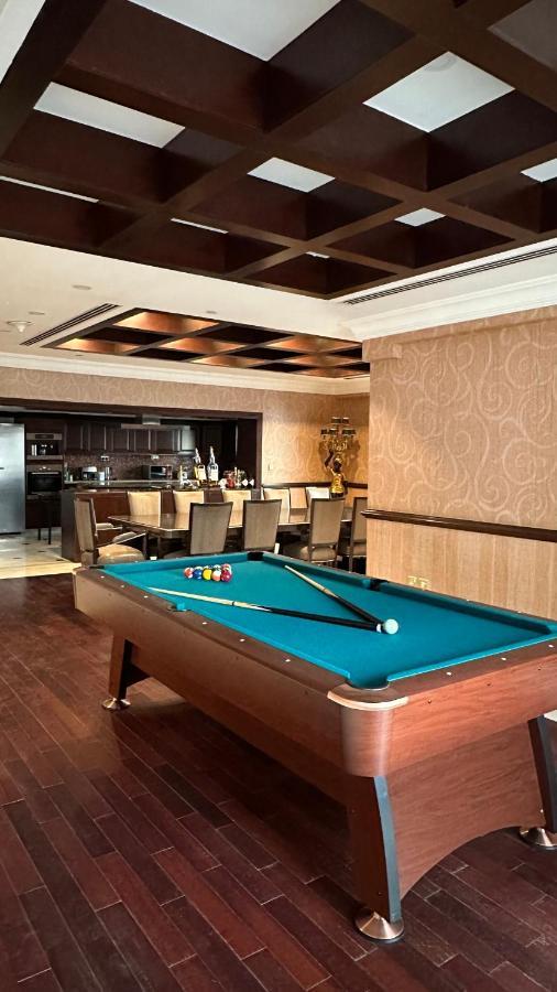 Hostel Neyar Beach Vibes - The Penthouse Dubai Exterior foto