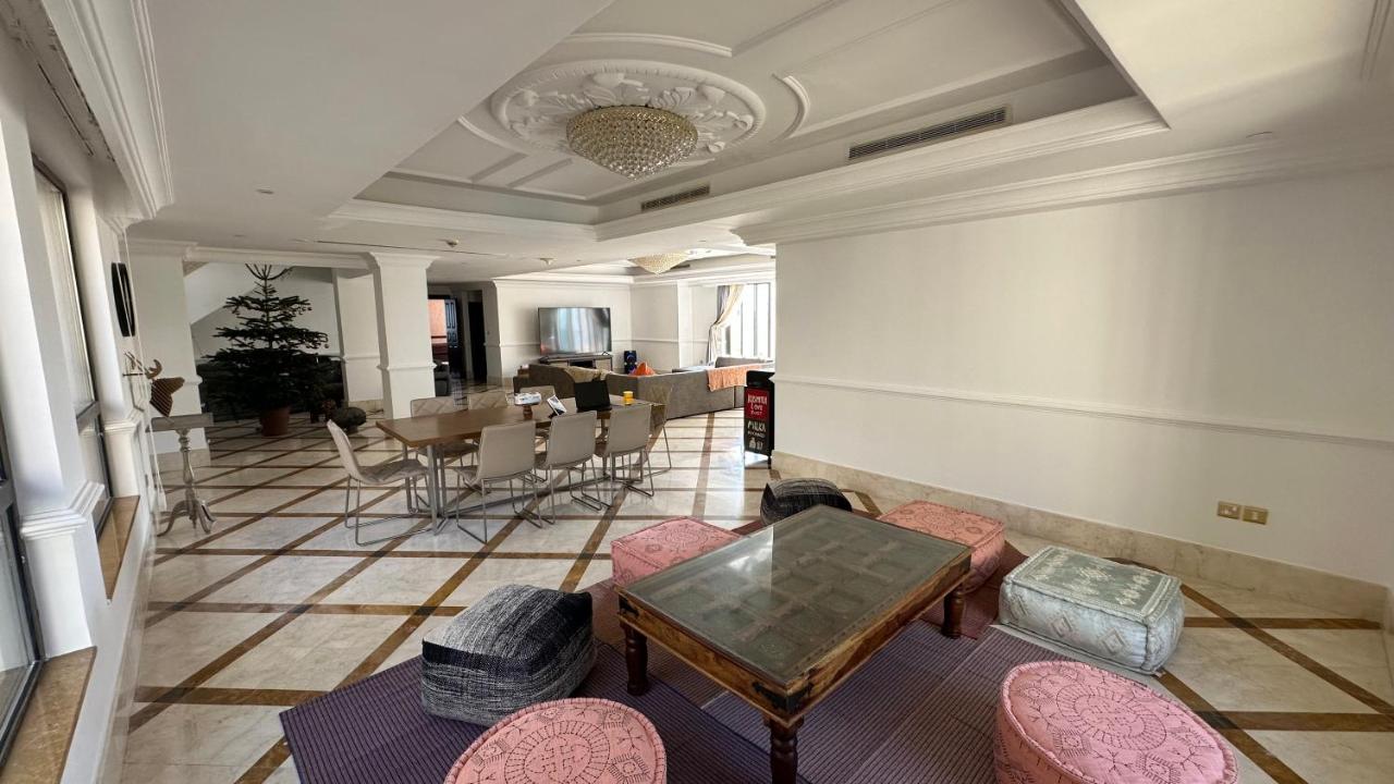 Hostel Neyar Beach Vibes - The Penthouse Dubai Exterior foto