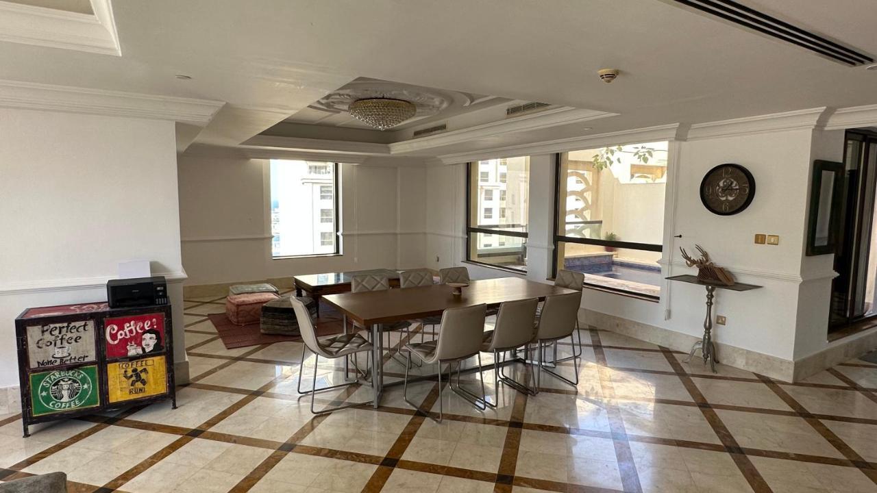 Hostel Neyar Beach Vibes - The Penthouse Dubai Exterior foto